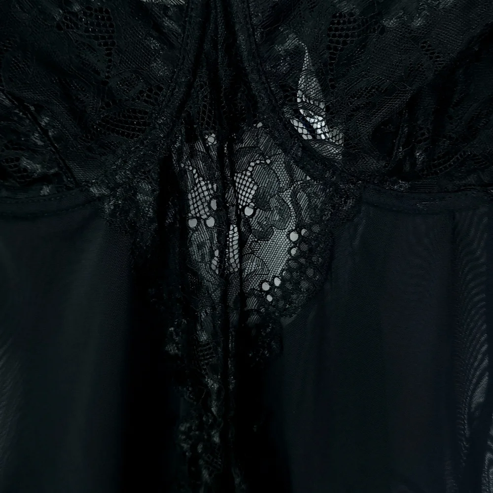 Fox & Royal Black Lace Body Suit New Without Tag Size L/20